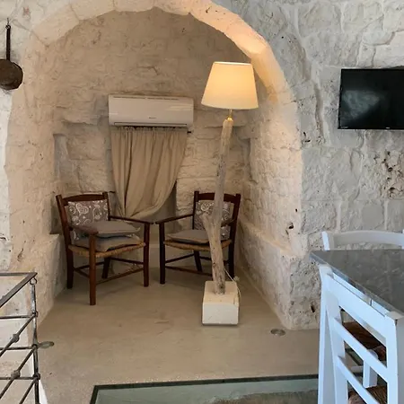 Trullo Palummieddu * Ostuni